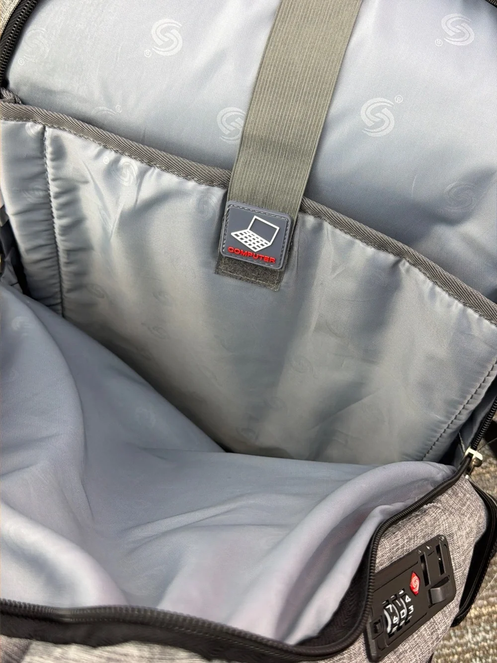 SHRRADOO Travel Laptop Backpack for Men/Women
